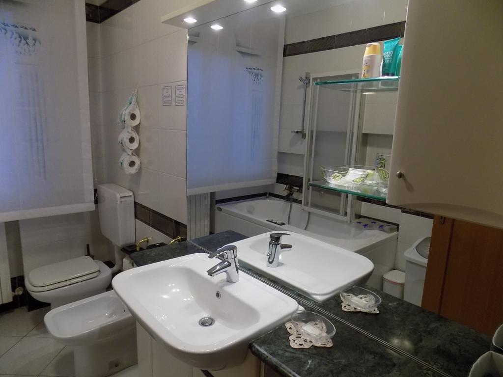 Aparthotel Feeling At Home Кастеназо Стая снимка
